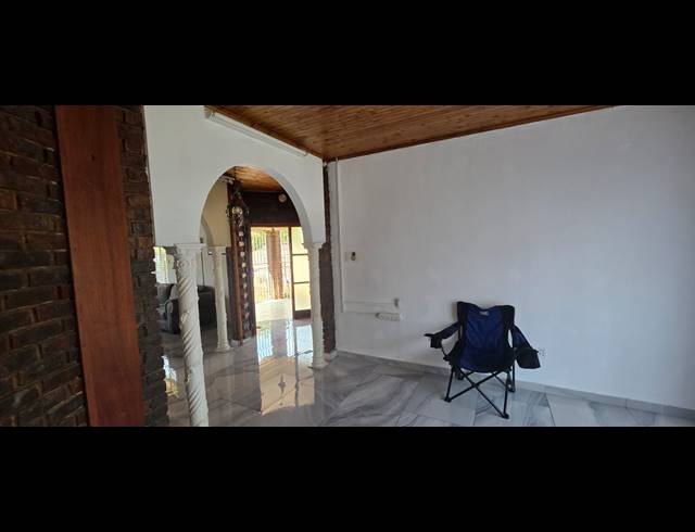 4 BEDROOM HOUSE FOR SALE IN VANDERBIJLPARK SE 2